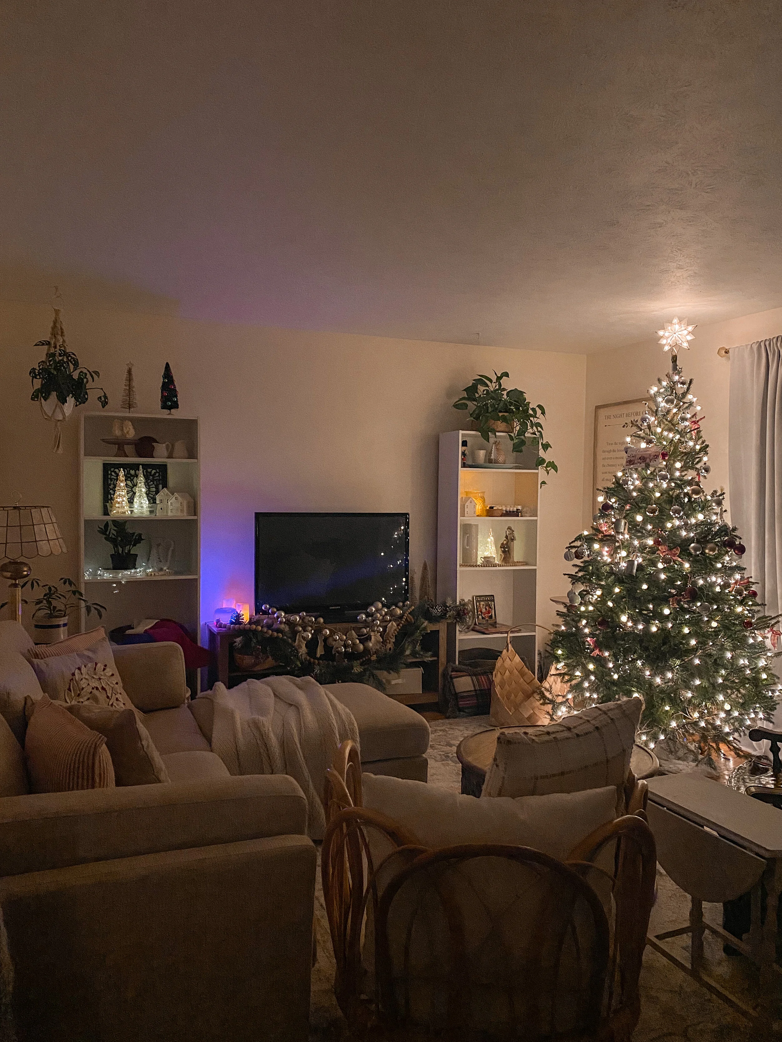 Christmas lights in living room outlet